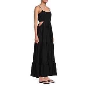 NWT Lea & Viola Tiered Side Cut Maxi Dress
Size M